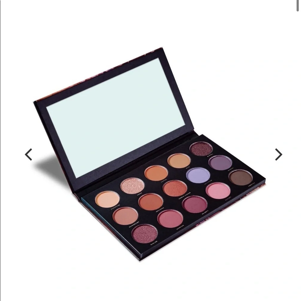 ✨HIPDOT ZION Eyeshadow Palette + Sponge Duo